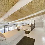 Casa Flor